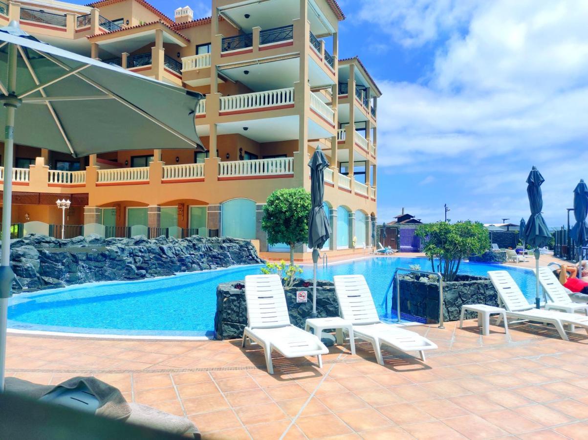 El Nautico Suites, The Beachfront Paradise Сан-Мігель-де-Абона Екстер'єр фото