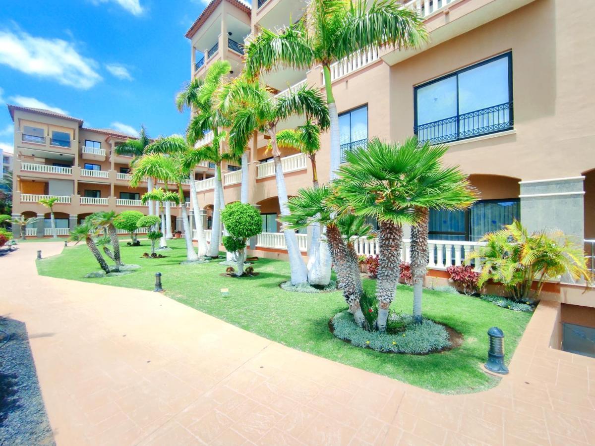 El Nautico Suites, The Beachfront Paradise Сан-Мігель-де-Абона Екстер'єр фото