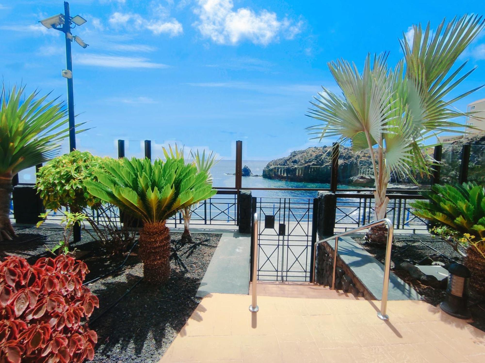 El Nautico Suites, The Beachfront Paradise Сан-Мігель-де-Абона Екстер'єр фото